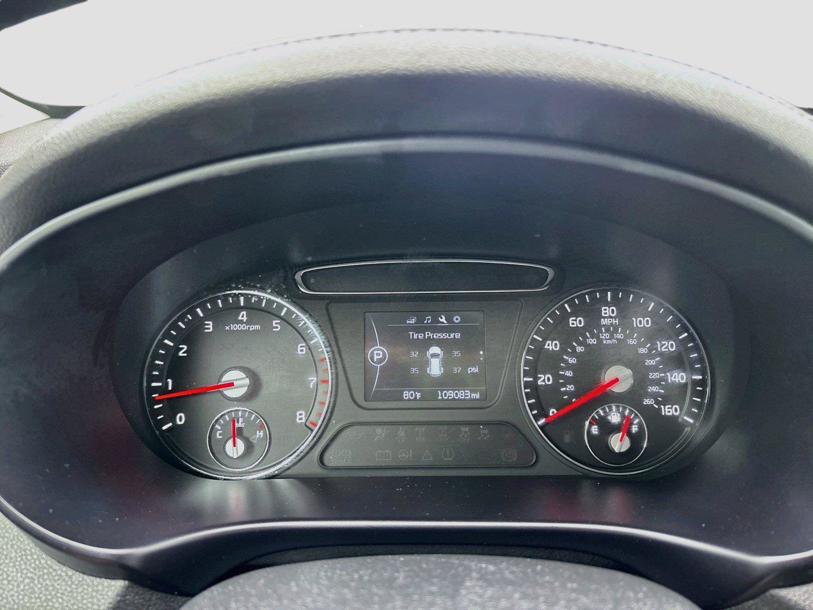 Used 2016 Kia Sorento FWD image 29