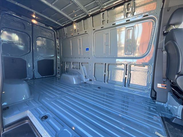 New 2025 Mercedes-Benz Sprinter 3500 image 16