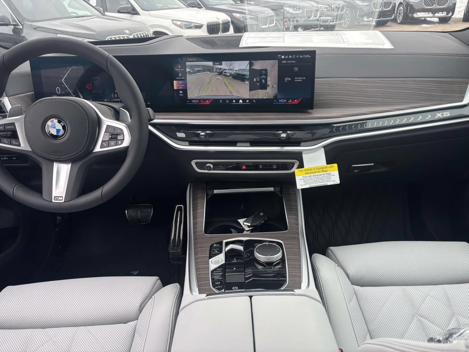 New 2026 BMW X5 xDrive40i w/ M Sport Package AWD/4WD image 29