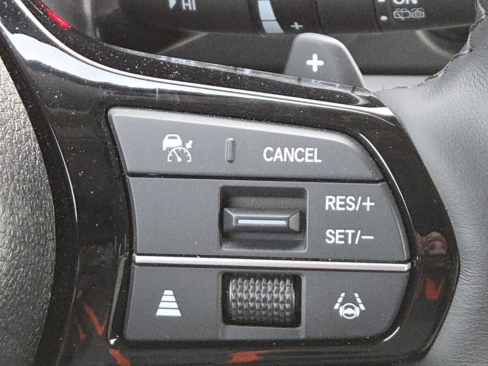 Used 2025 Honda Pilot Elite image 9