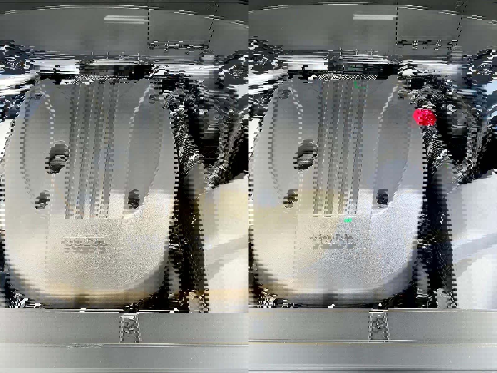 New 2026 Volvo XC90 B5 Plus w/ Protection Package image 13