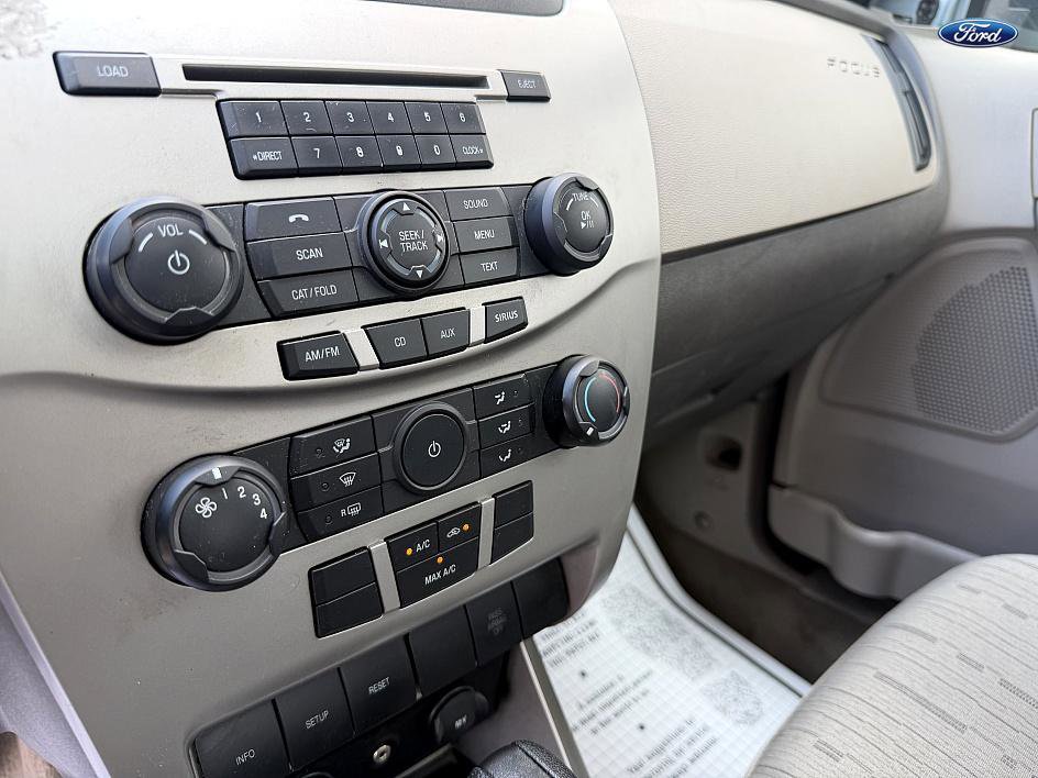 Used 2008 Ford Focus SE image 17