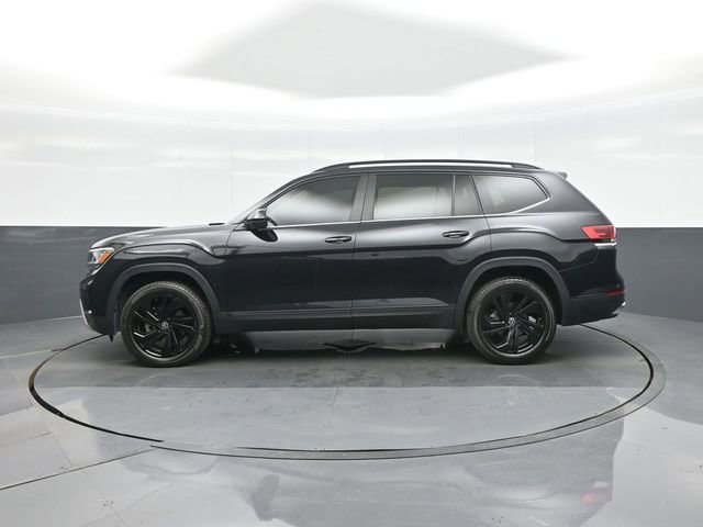 Used 2022 Volkswagen Atlas SE w/ Panoramic Sunroof Package image 4