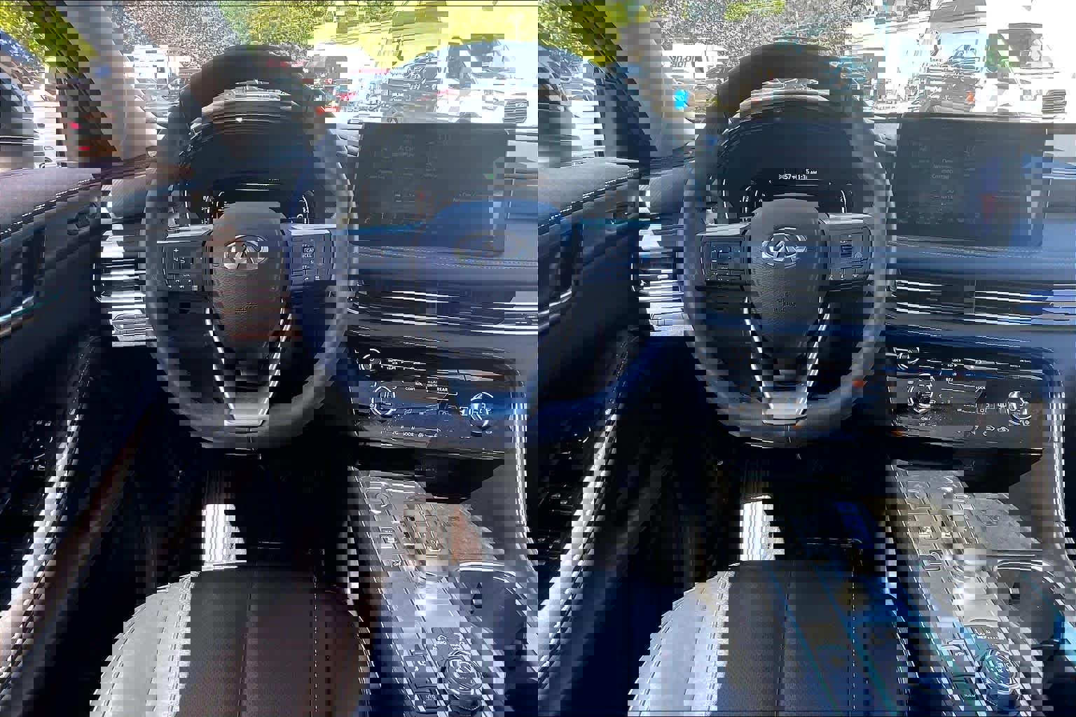 Used 2023 INFINITI QX60 Luxe w/ Cargo Package AWD/4WD image 5