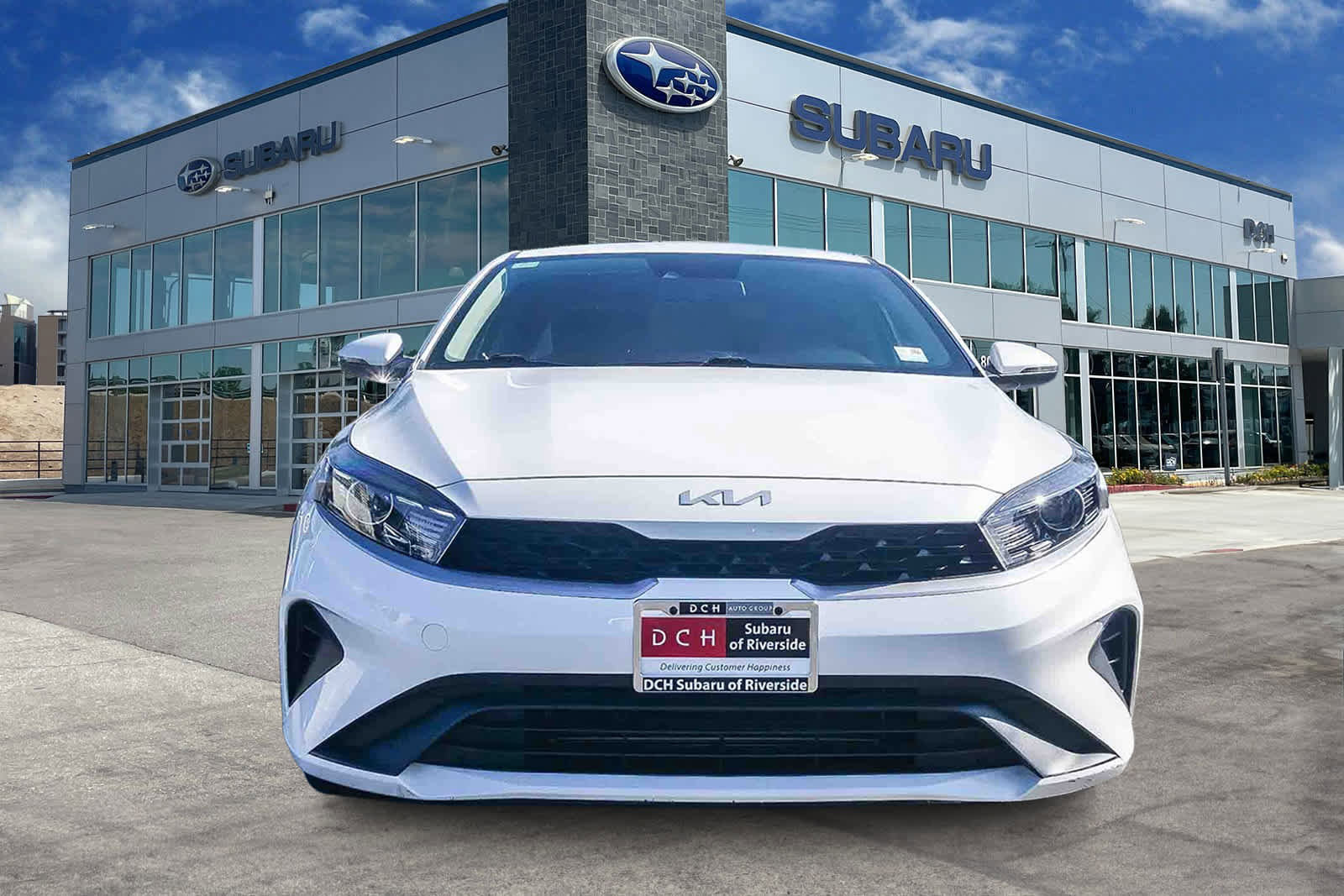 Used 2023 Kia Forte LXS w/ LXS Technology Package image 2