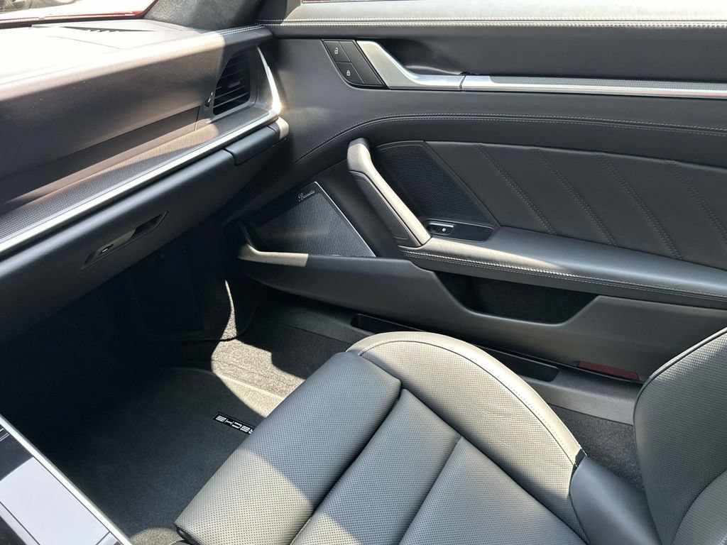 Certified 2025 Porsche 911 Turbo AWD/4WD image 29