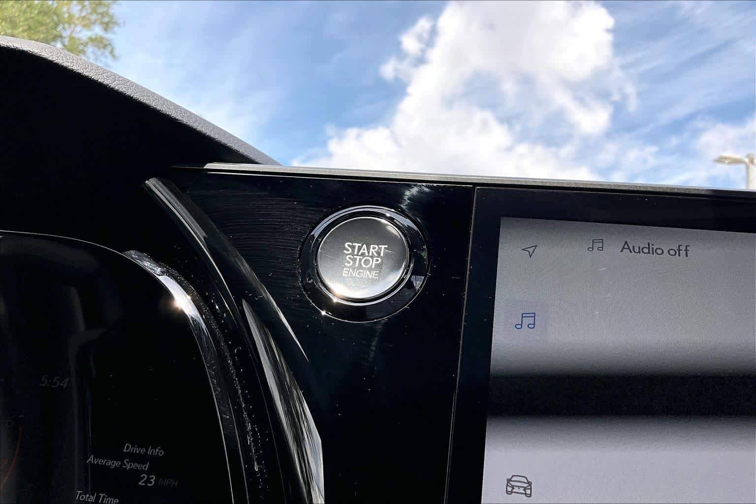 Used 2026 Lexus RX 350 Premium w/ Accessory Package (Z1) FWD image 34