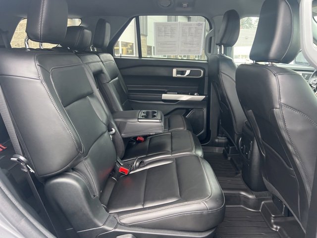Used 2023 Ford Explorer XLT w/ Equipment Group 202A image 14