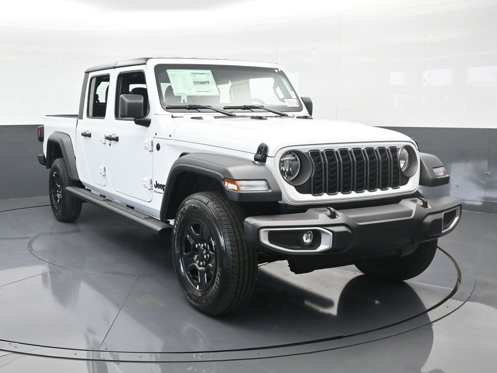 Used 2025 Jeep Gladiator Sport image 9