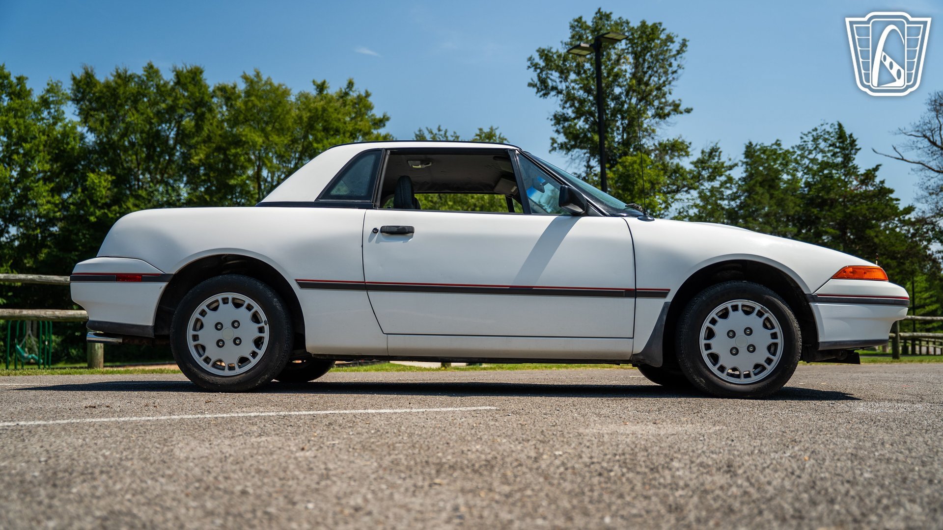 Used 1991 Mercury Capri FWD image 21