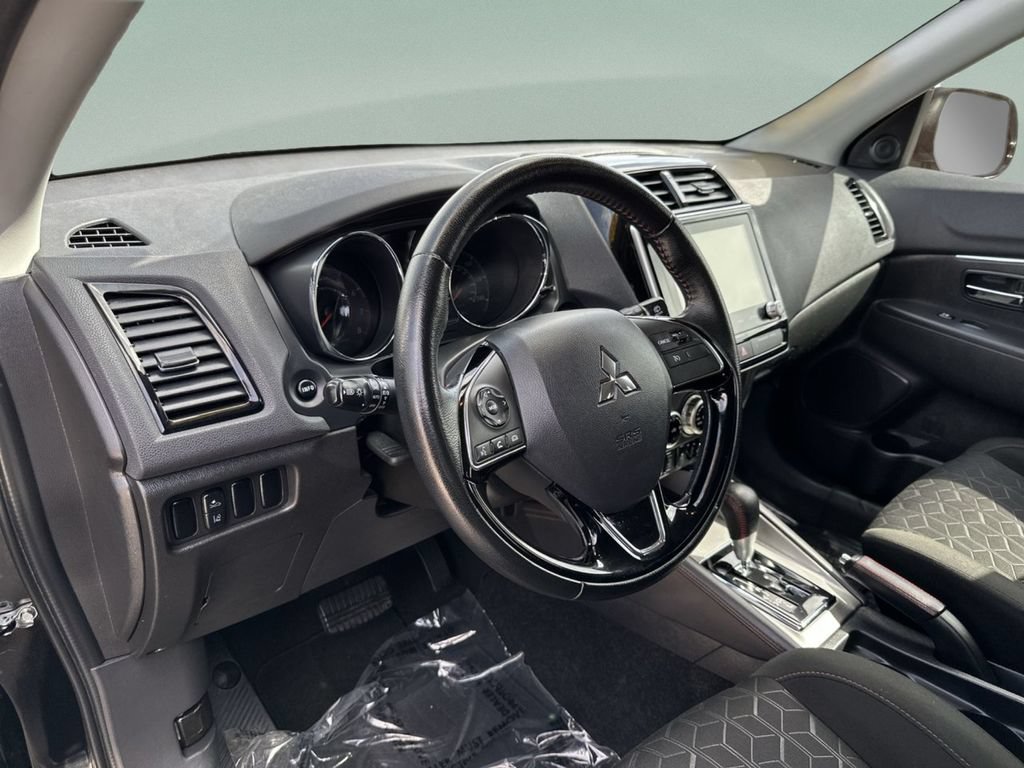 Used 2023 Mitsubishi Outlander Sport LE AWD/4WD image 19
