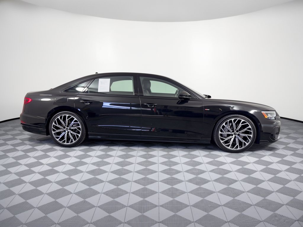Used 2022 Audi A8 L 3.0T w/ Executive Package AWD/4WD image 8