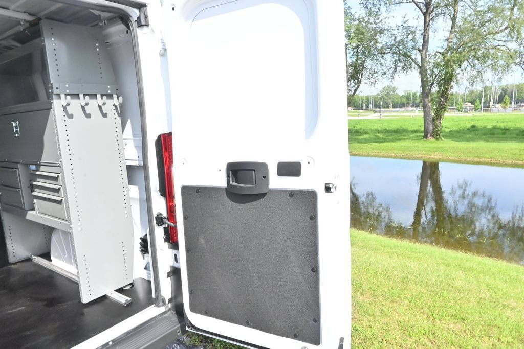 Used 2025 RAM ProMaster 2500 w/ Safety Group FWD image 19