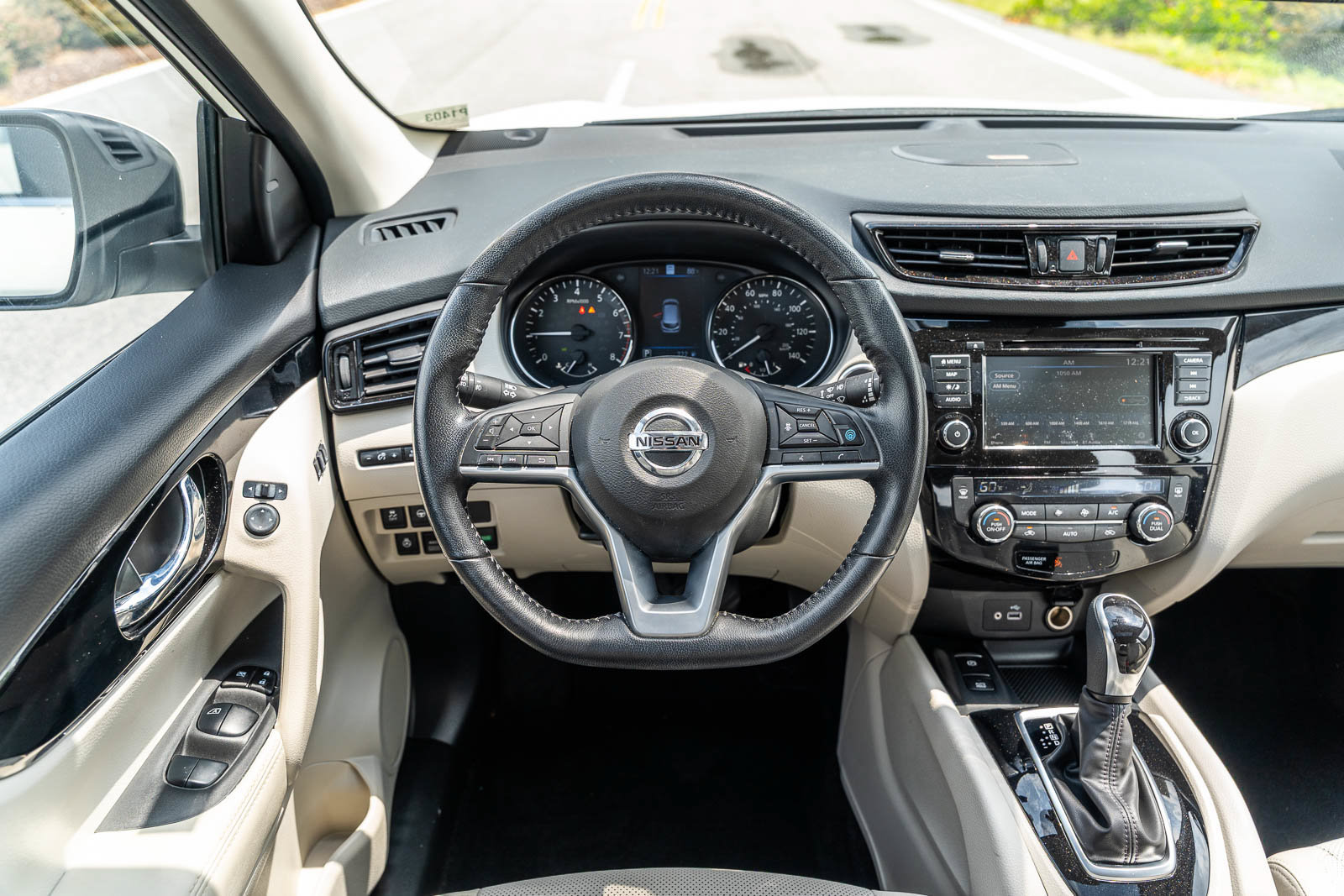 Used 2022 Nissan Rogue Sport SL w/ Premium Package AWD/4WD image 22