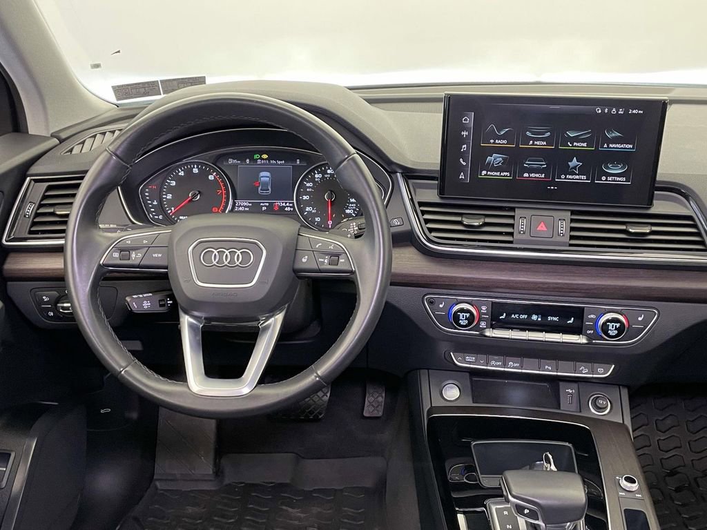 Used 2023 Audi Q5 2.0T Premium w/ Convenience Package image 27