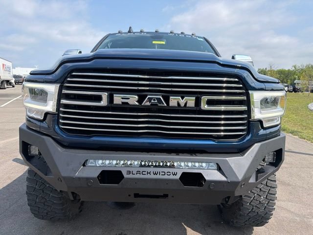 Used 2022 RAM 2500 Laramie AWD/4WD image 3