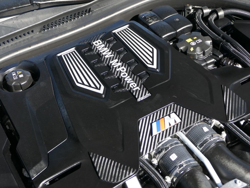 Used 2025 BMW M8 Competition w/ M Carbon Exterior Package AWD/4WD image 32