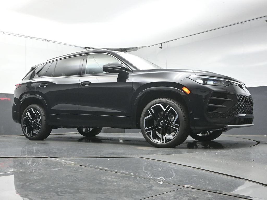 New 2026 Volkswagen Tiguan SEL R-Line AWD/4WD image 41
