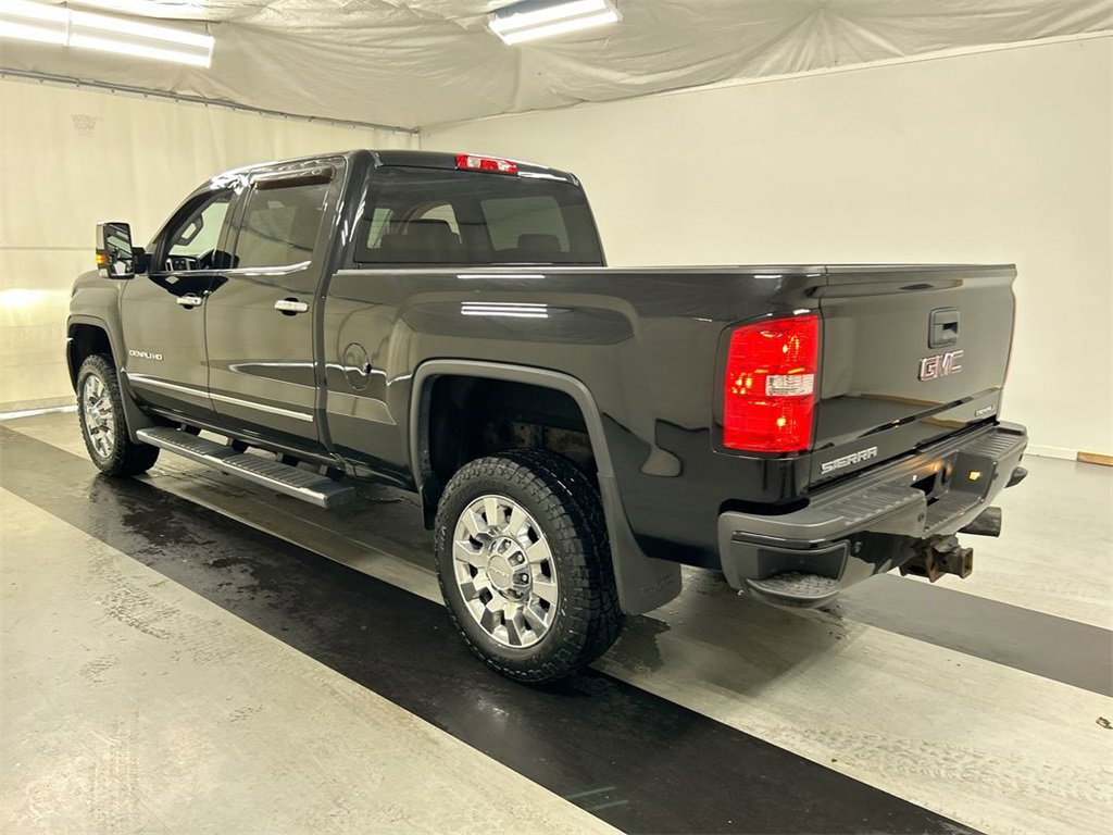 Used 2019 GMC Sierra 2500 Denali w/ Duramax Plus Package image 7