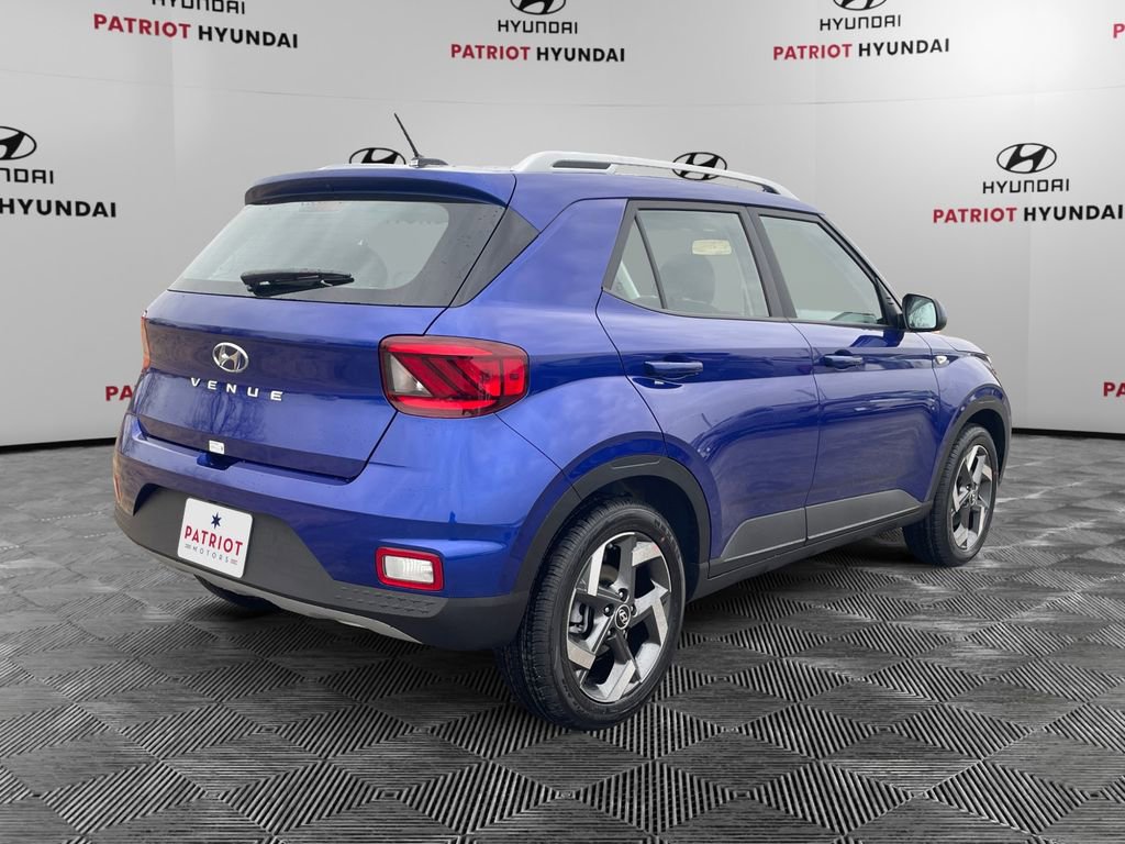 New 2026 Hyundai Venue SEL image 3
