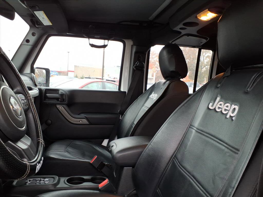 Used 2018 Jeep Wrangler Unlimited Sport image 23