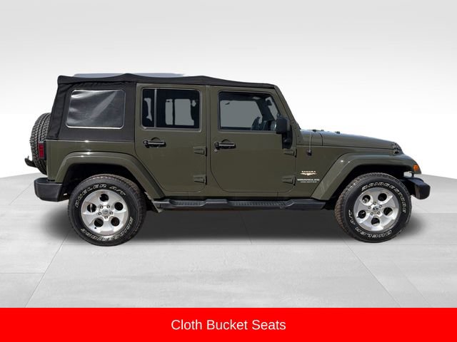 Used 2015 Jeep Wrangler Unlimited Sahara w/ Connectivity Group image 8