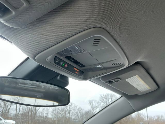 Used 2024 Chevrolet Malibu RS image 30