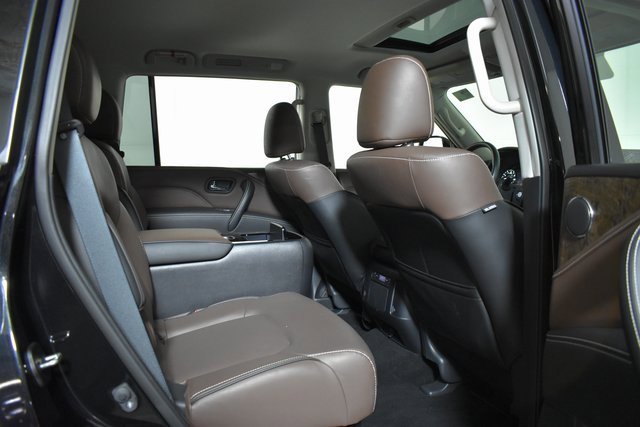 Used 2023 INFINITI QX80 Premium Select w/ All-Season Package image 39