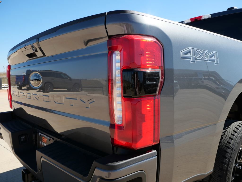 New 2026 Ford F250 XLT w/ XLT Premium Package image 10