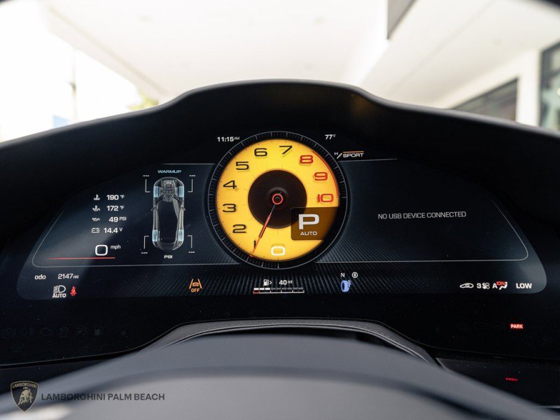 Used 2023 Ferrari Purosangue image 17