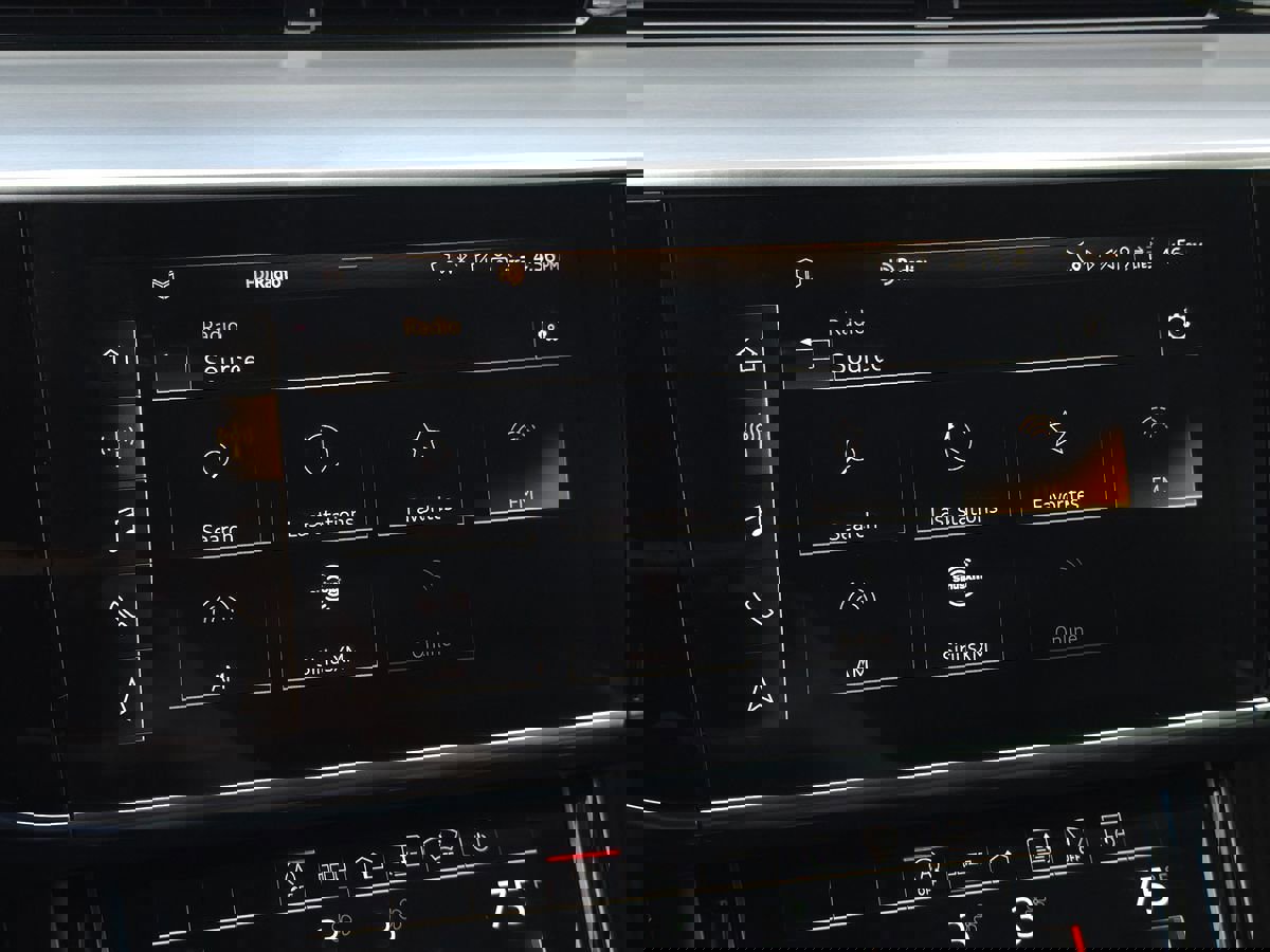 Used 2021 Audi A8 L 3.0T w/ Executive Plus Package image 37