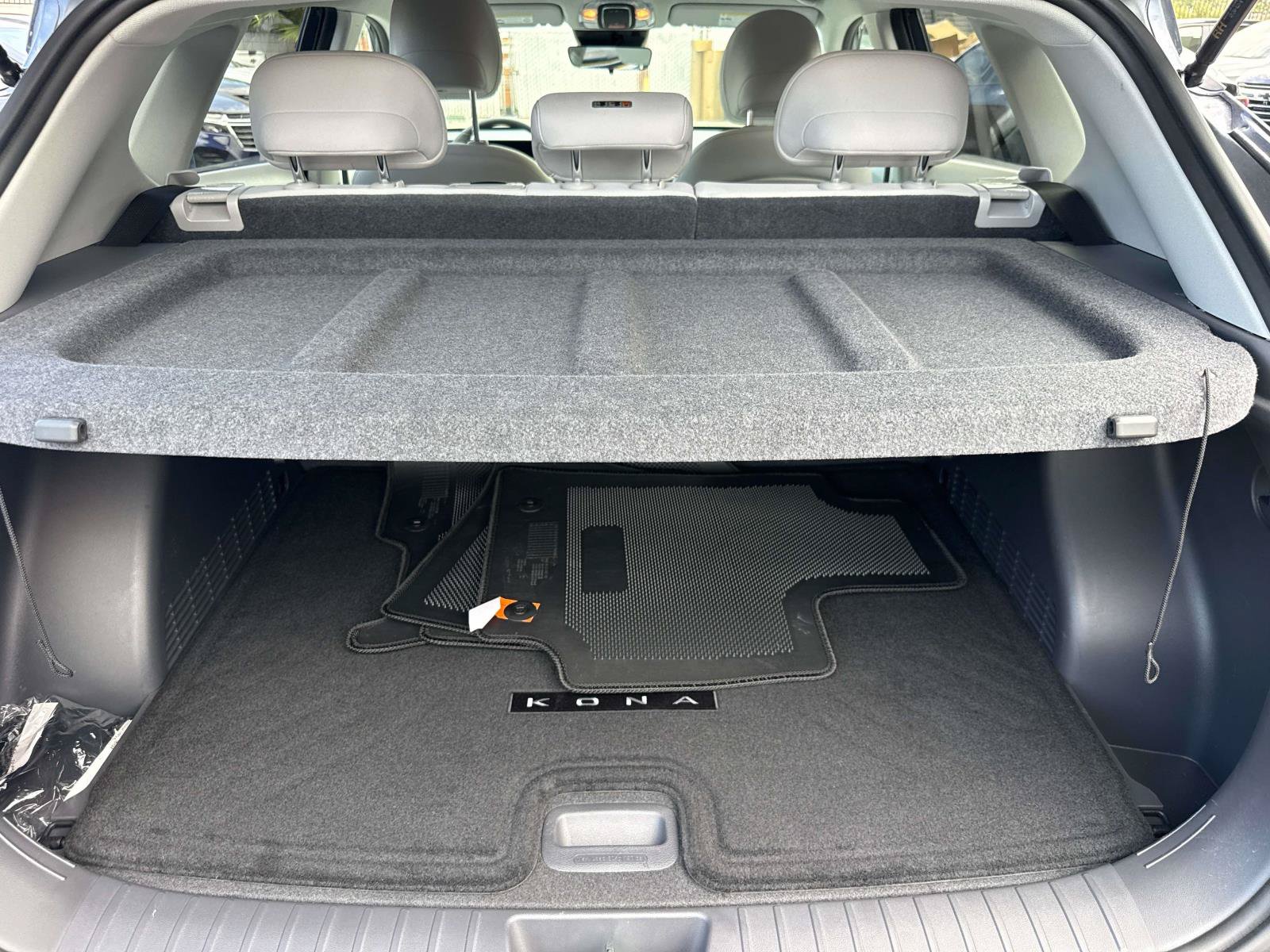 Used 2024 Hyundai Kona SEL FWD image 7
