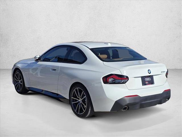 Used 2023 BMW 230i Coupe w/ Convenience Package image 7