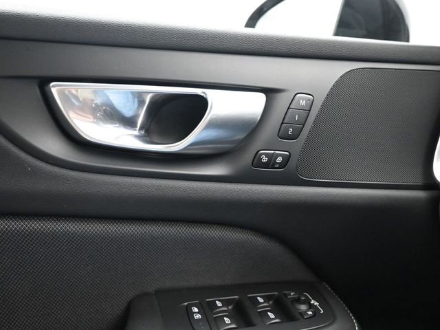 Used 2024 Volvo S60 B5 Plus FWD image 29
