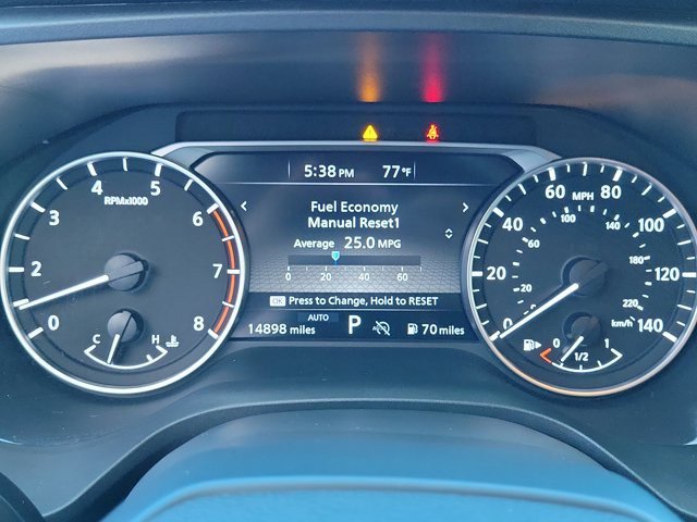 Used 2025 Nissan Rogue S image 25