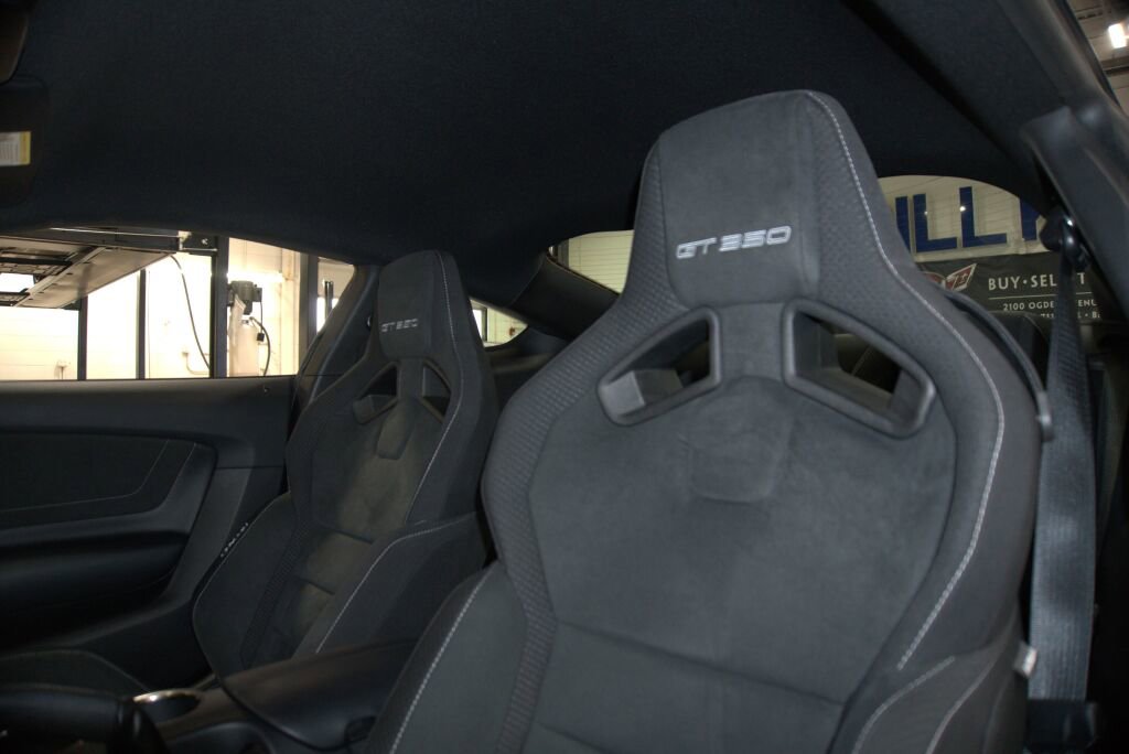 Used 2017 Ford Mustang Shelby GT350 w/ Electronics Package image 32