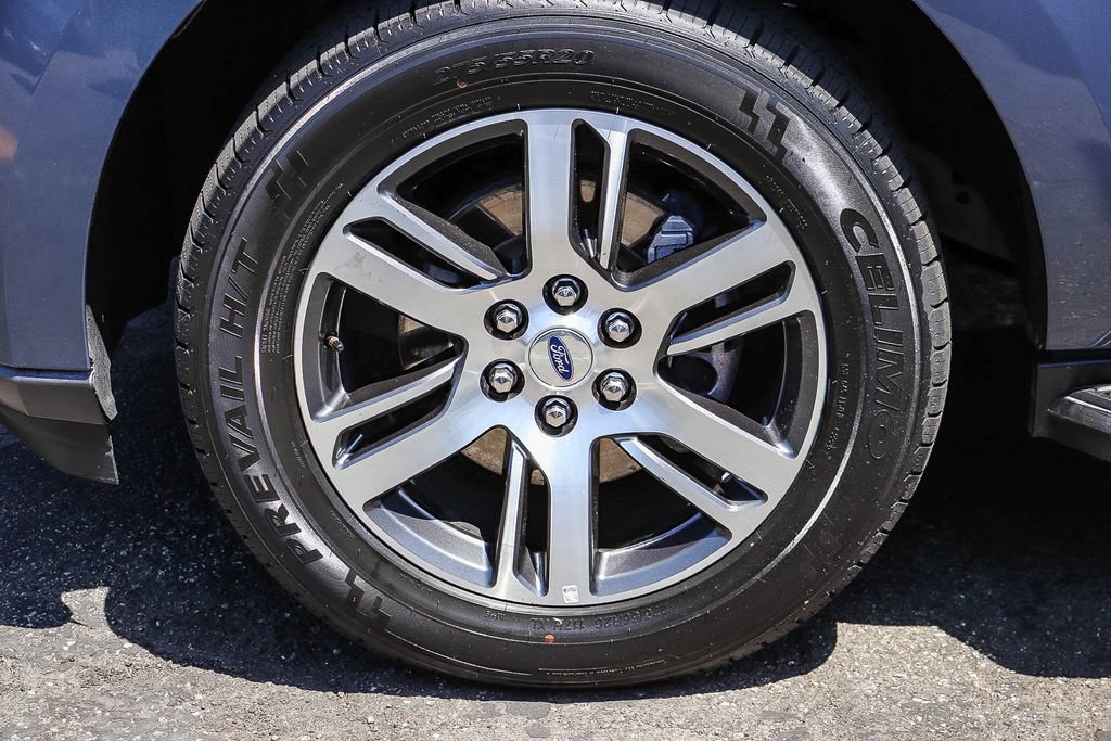 Certified 2023 Ford Expedition XLT RWD image 13