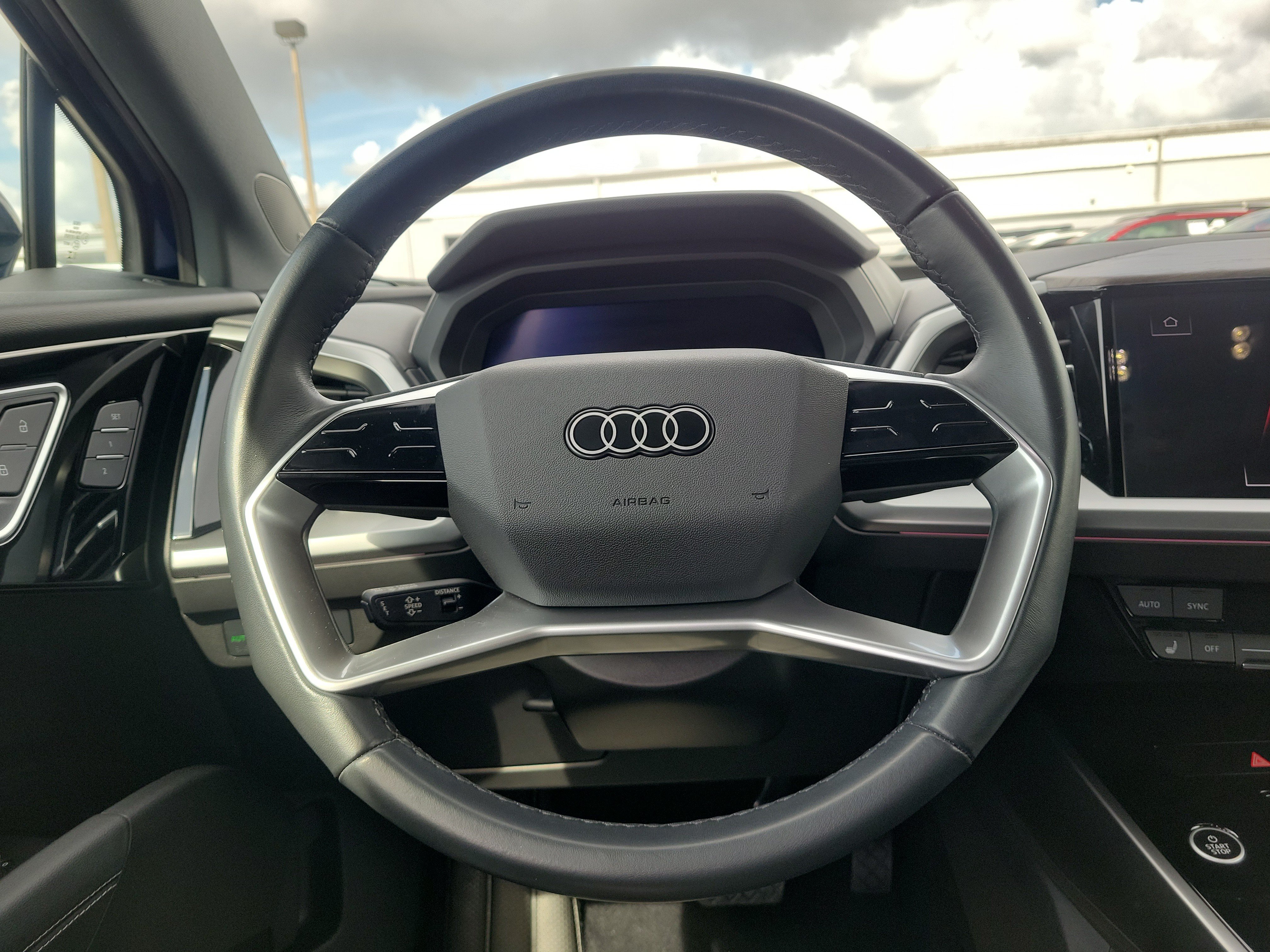 Used 2024 Audi Q4 e-tron Premium Plus AWD/4WD image 19