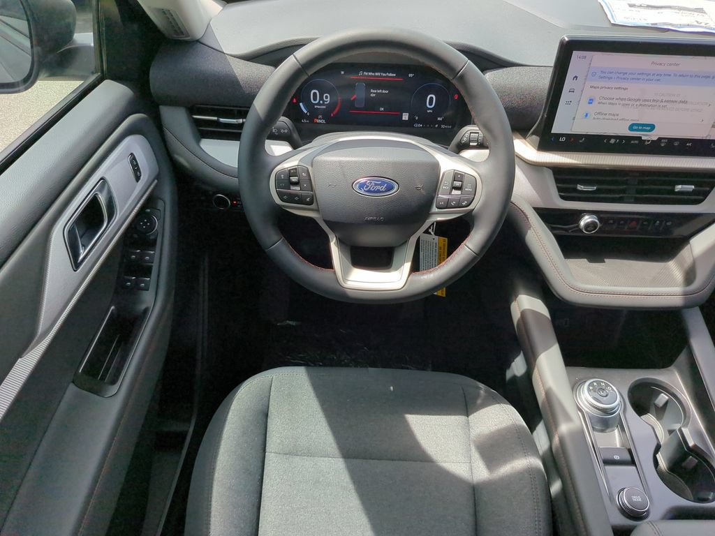 New 2026 Ford Explorer Active RWD image 14