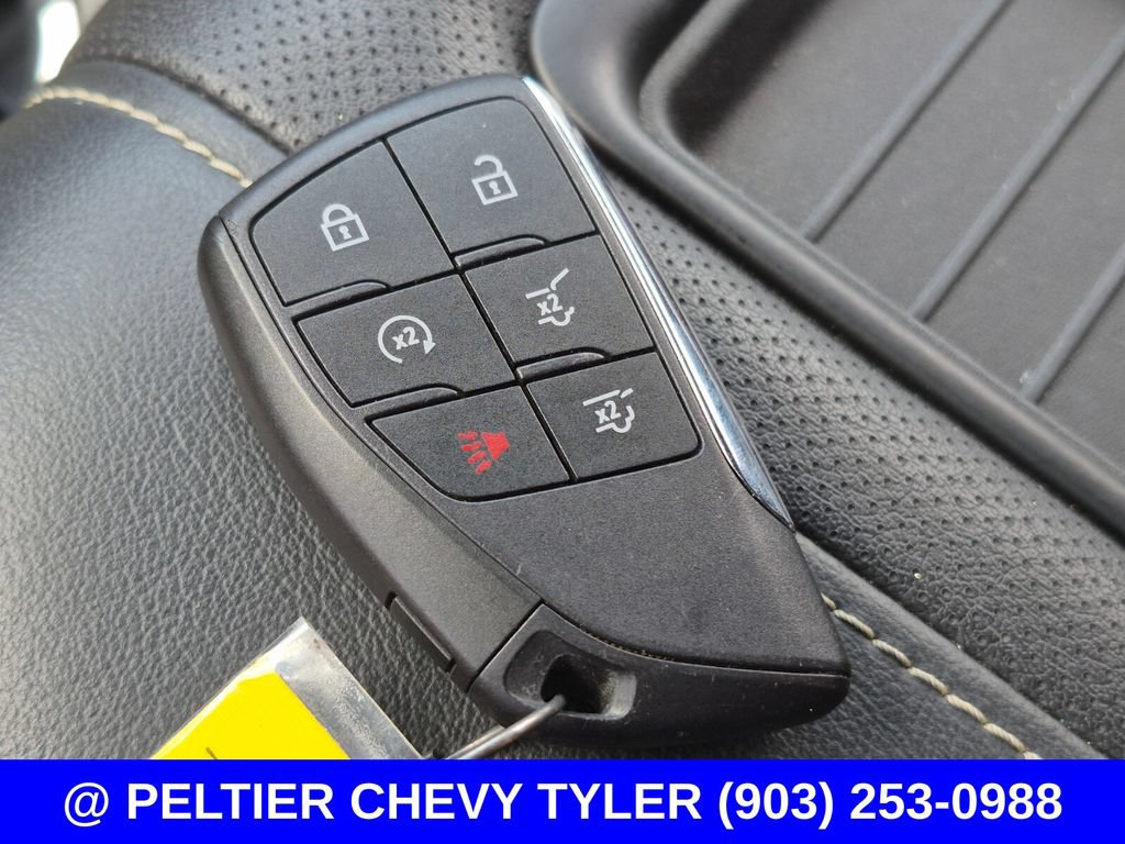 Used 2023 GMC Yukon SLT AWD/4WD image 45