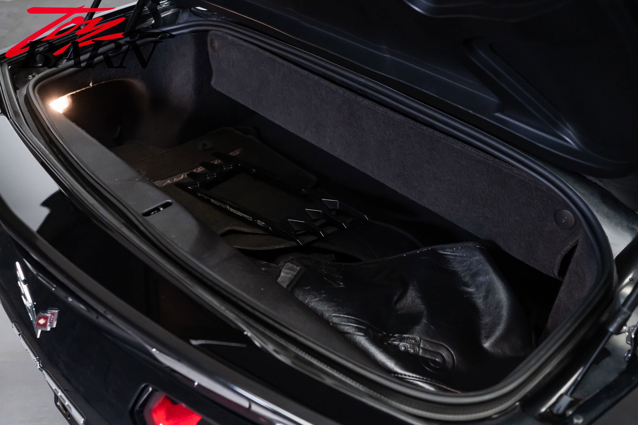 Used 2015 Chevrolet Corvette Stingray Convertible w/ 2LT Preferred Equipment Group RWD image 54