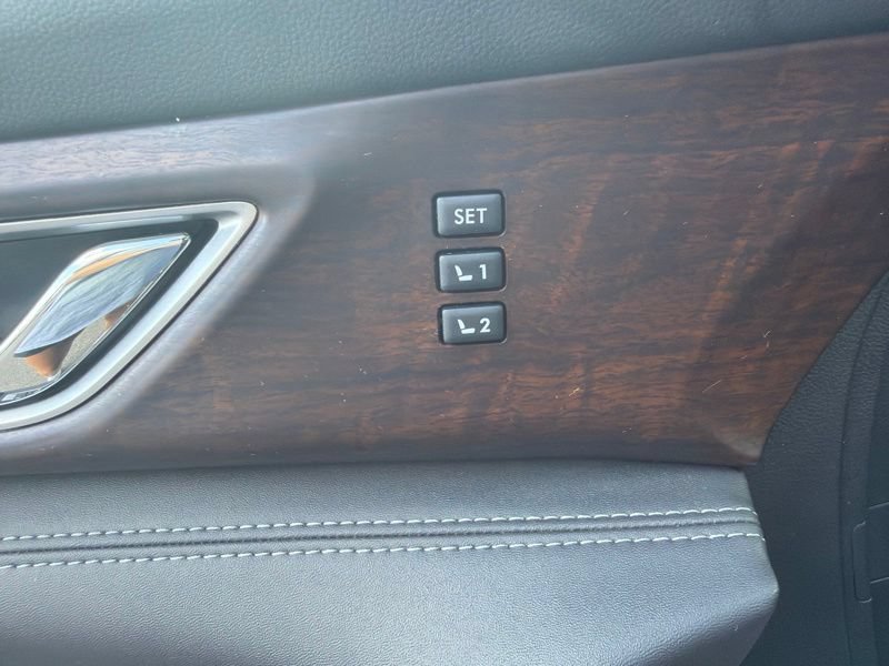 Used 2024 Subaru Ascent Touring AWD/4WD image 20