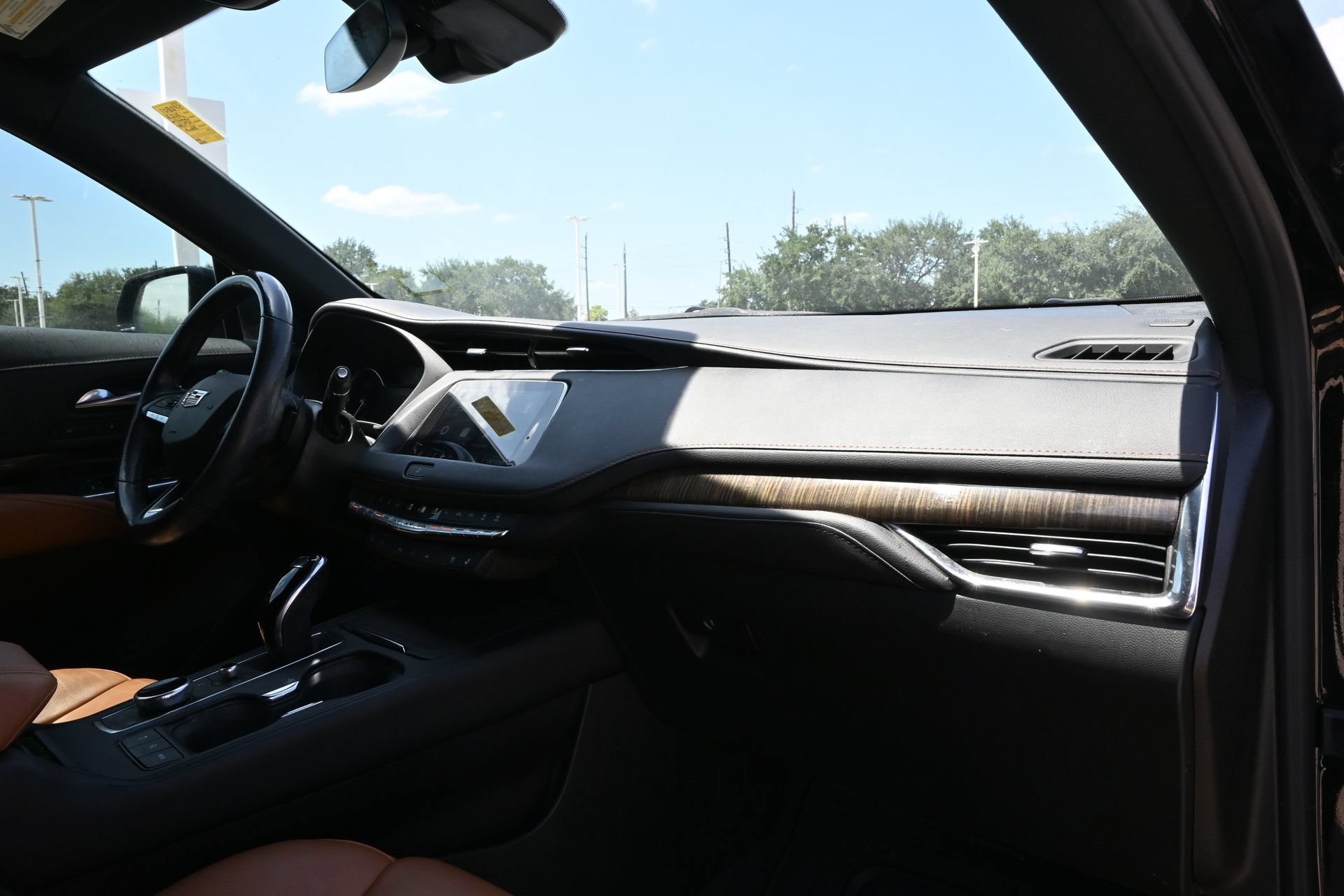 Certified 2023 Cadillac XT4 Sport FWD image 22