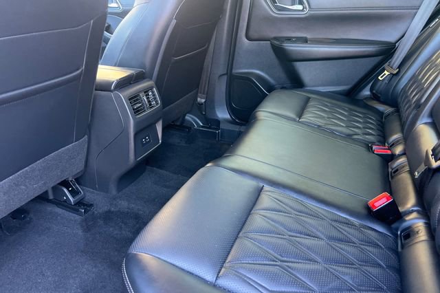Used 2023 Nissan Rogue Platinum image 13