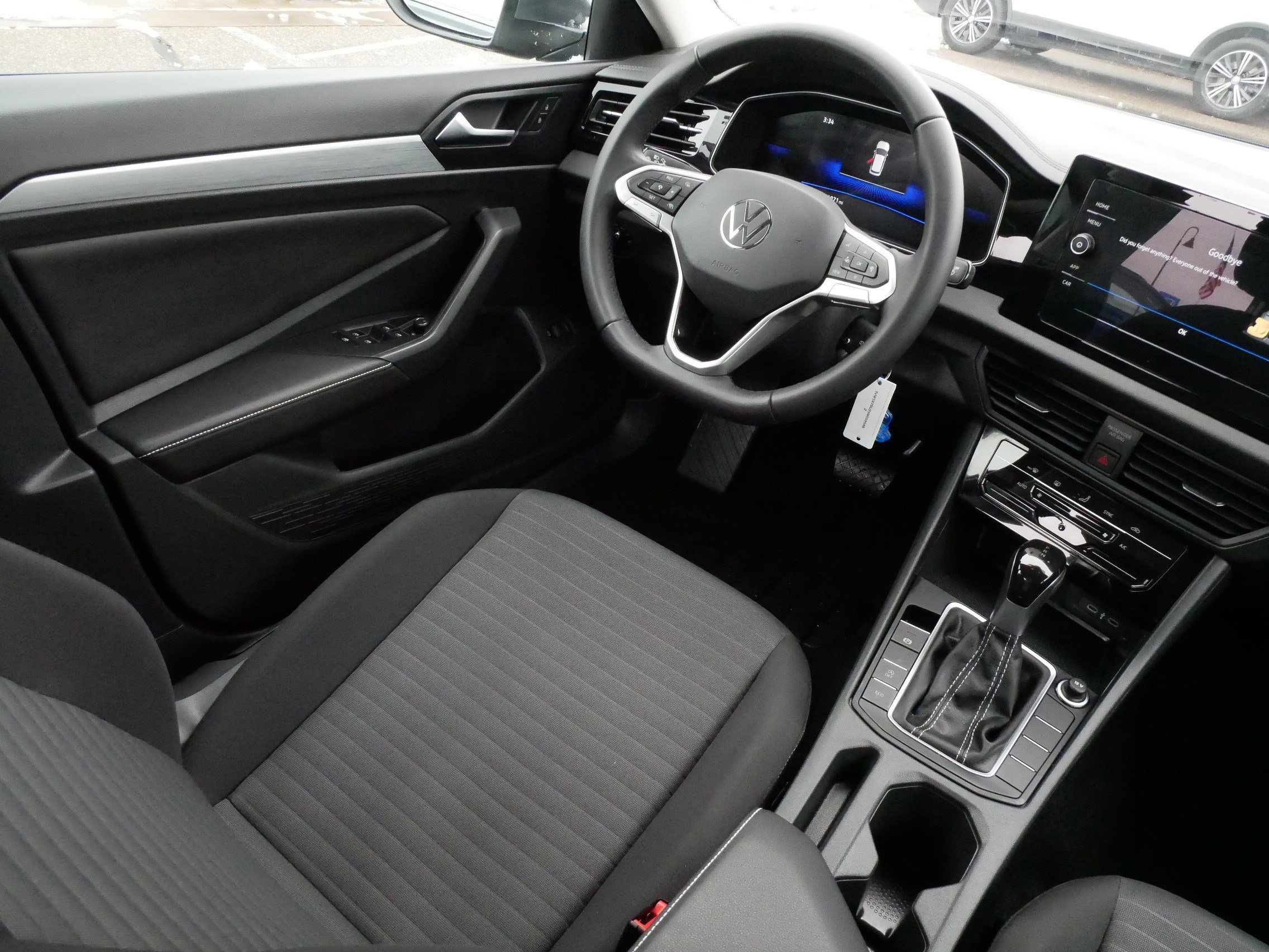 Used 2025 Volkswagen Jetta S image 9