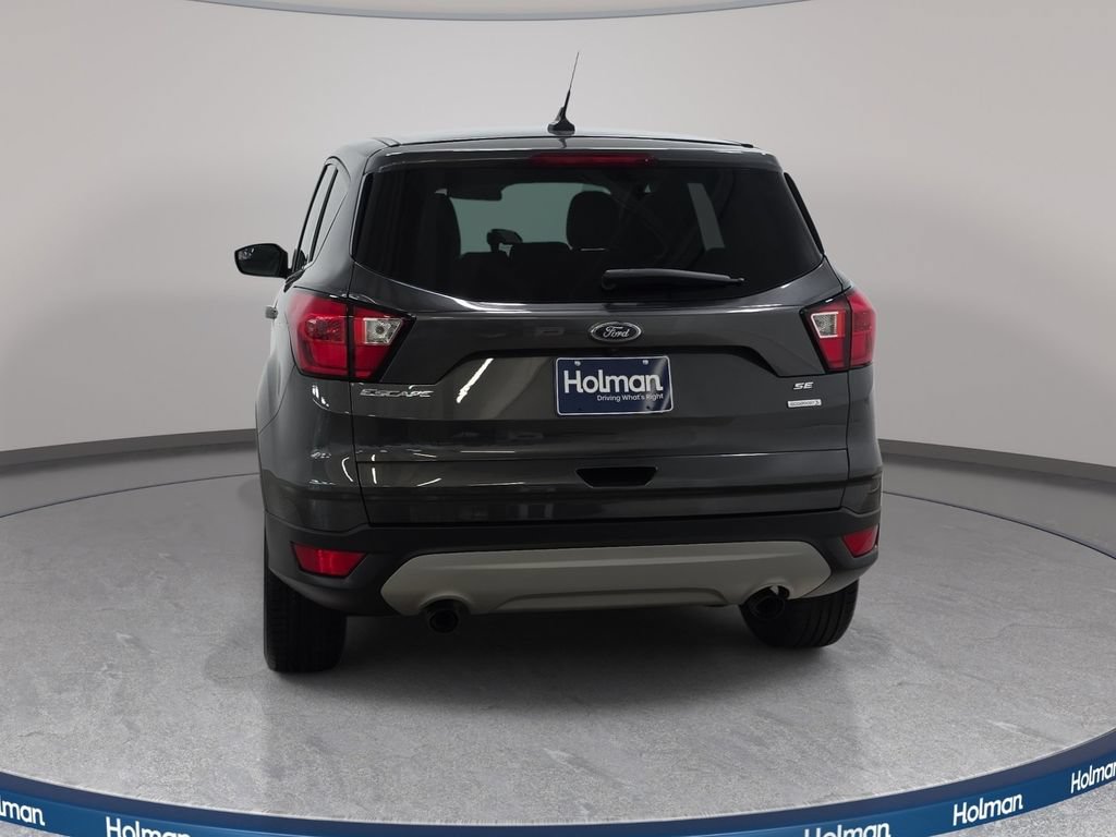 Used 2019 Ford Escape SE FWD image 7