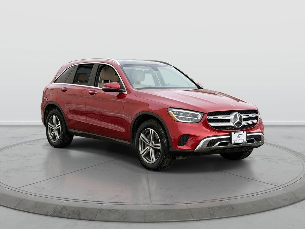 Used 2021 Mercedes-Benz GLC 300 4MATIC image 1