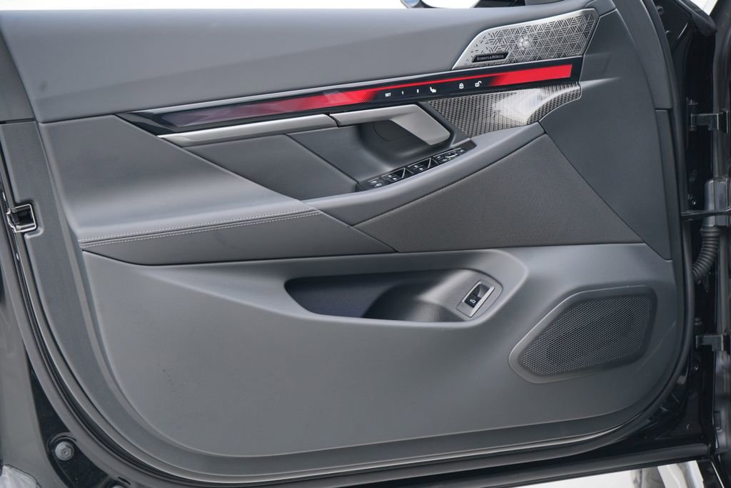 New 2026 BMW M5 w/ Carbon Package image 11