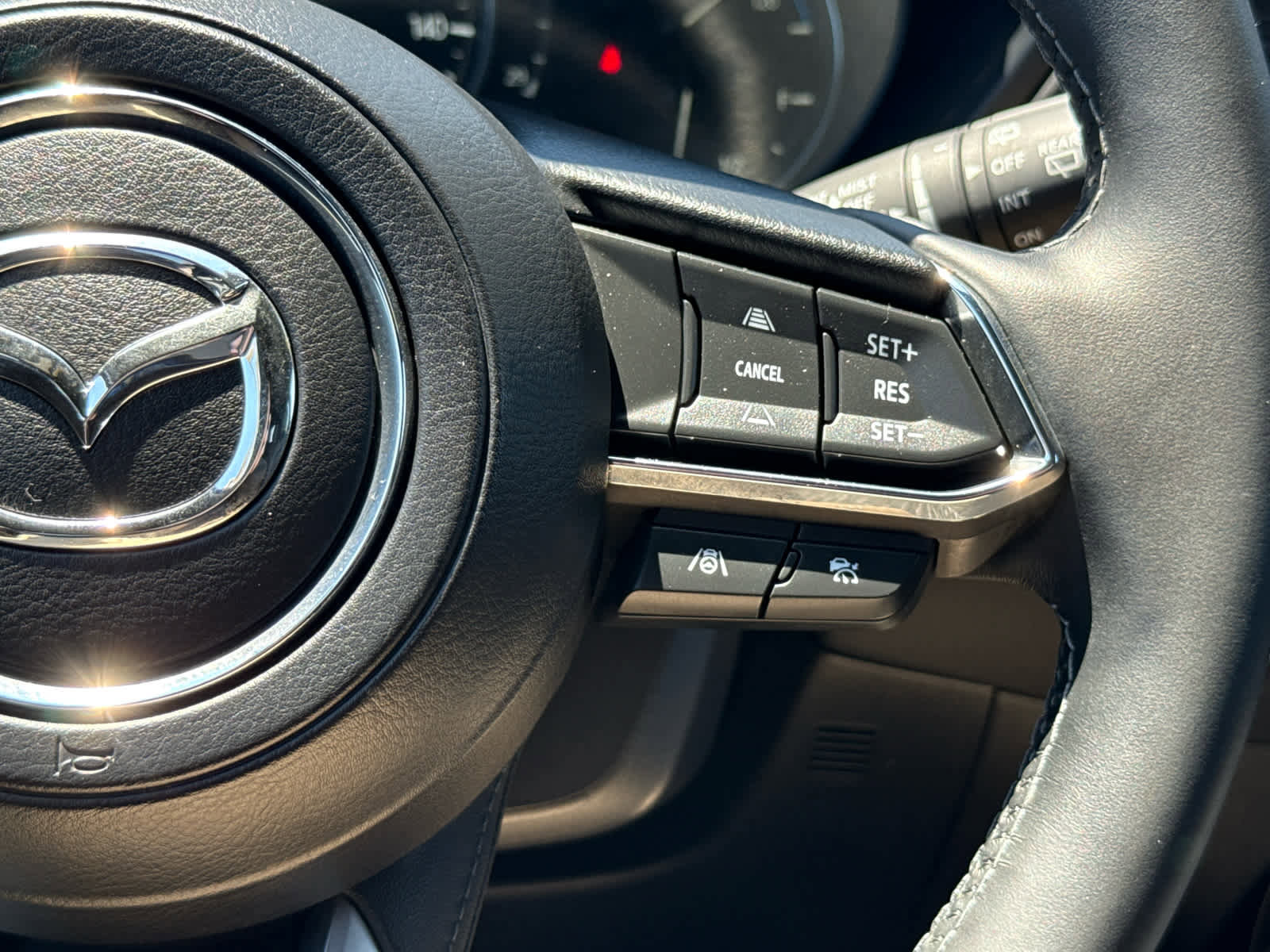 Used 2025 MAZDA CX-5 Signature AWD/4WD image 18