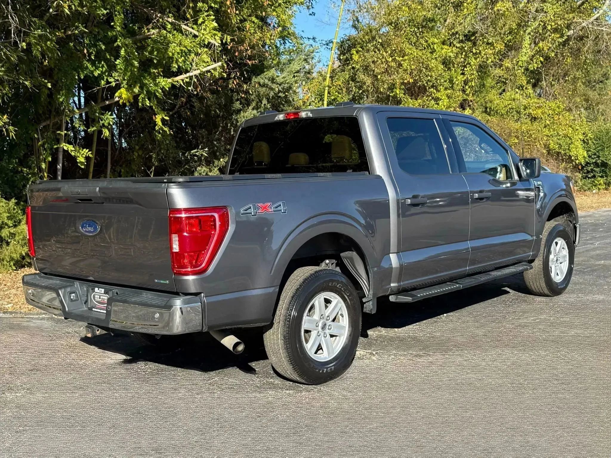 Used 2022 Ford F150 XLT w/ Equipment Group 301A Mid AWD/4WD image 7